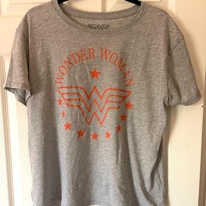 Wonder women t shirt